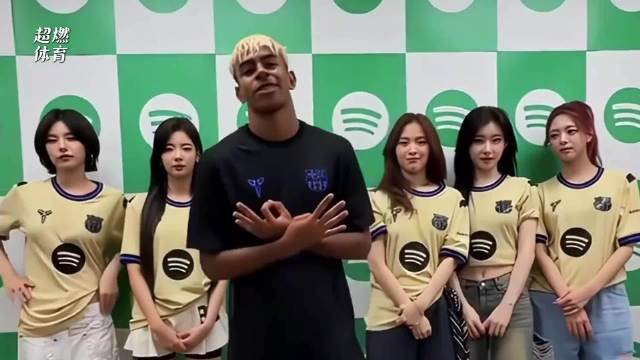 亚马尔靠着实力稳战巅峰，轻松拿下金球奖，两年换八个女友