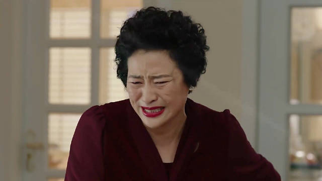 薛甄珠找凌玲戏份临场发挥，老戏骨演技获赞