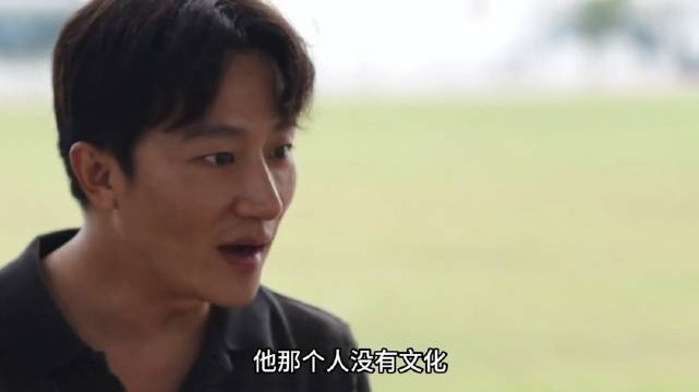 温柔填不饱生活的苦，真心挡不住世俗的难