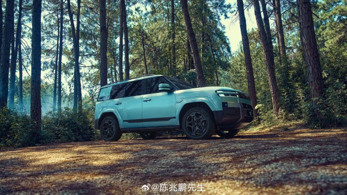 20-25万家用SUV，方程豹钛7适合二胎家庭吗？