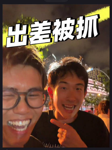 奔驰城市品牌空间上海开幕，车主称“很有排面”