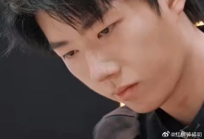 王一博回应撞脸事件