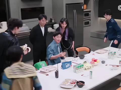 什么时候看到这个才能不笑｜开始推理吧
