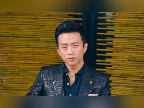 八哥台词说烤八爪鱼，触手被烤表情悲惨