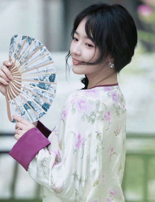 网友对秦牛正威的坦诚态度有什么评价? 网友对秦牛正威的坦诚态度有什么评价?