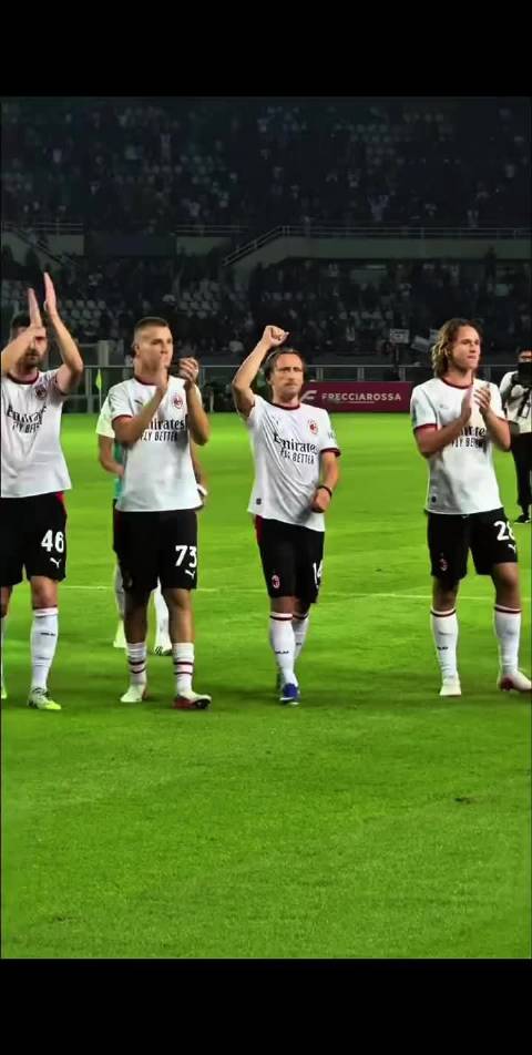 首胜！米兰客场2:1拿下都灵，阿莫林这场有点东西，Forza Milan！