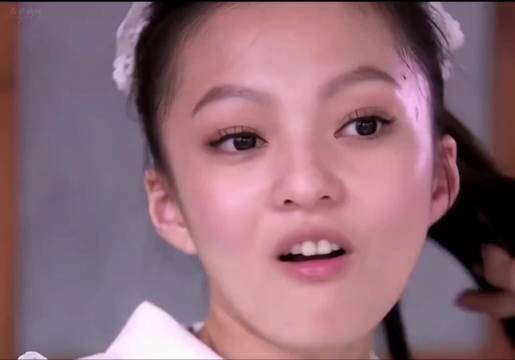 咱们的公主是超级大铁锤噢