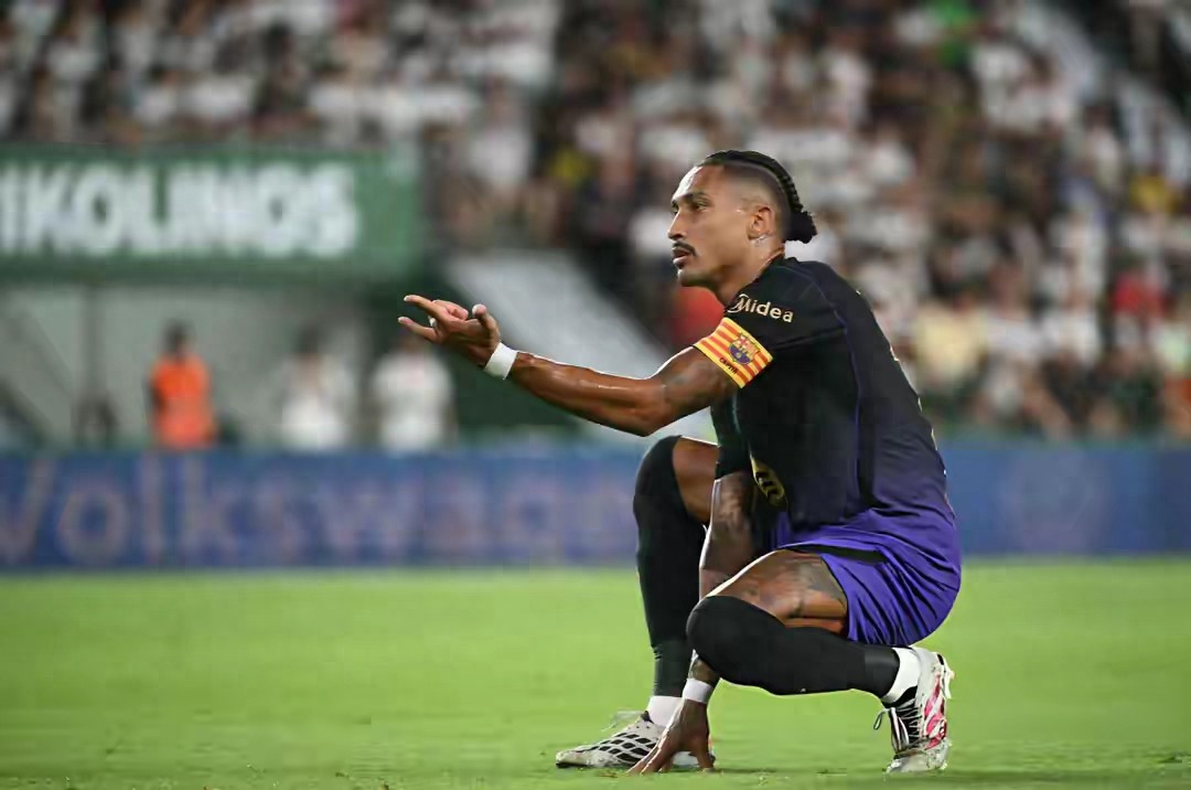 5-0狂胜！头牌踢得跟梦游一样，球队反而更猛了，这剧情我看过