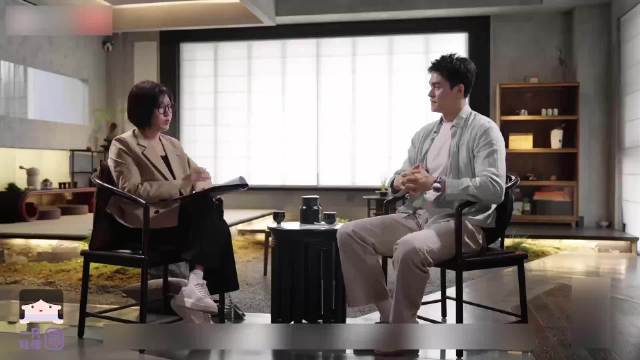 笑，易立竞狂戳孙杨肺管子 影娱热点团