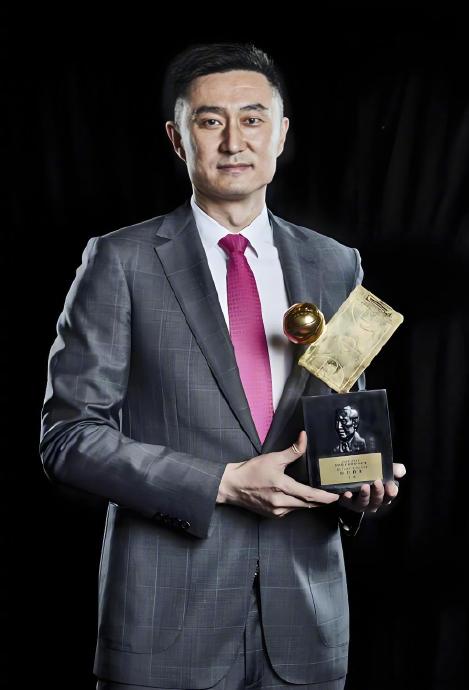 广东宏远更换教练组后新赛季目标是什么
