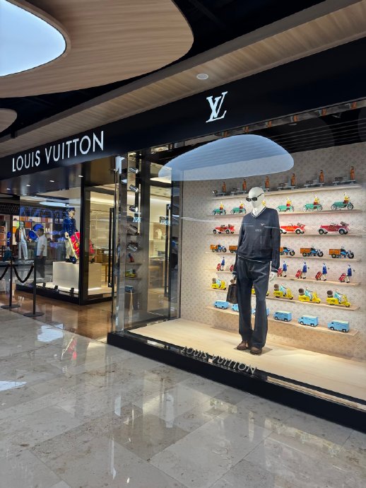 LV Speedy 25在国内专柜购买需要排队吗？