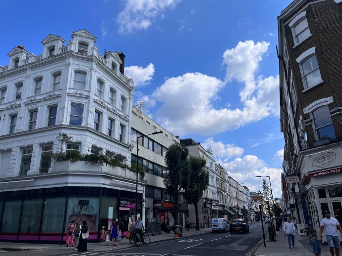 伦敦买奢侈品攻略：Harrods和Selfridges