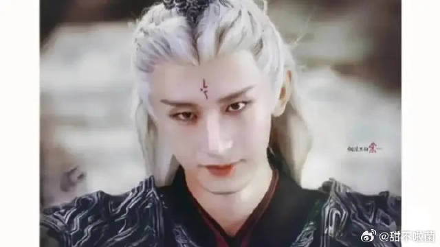 这几天才刷到突然发现那么好看呢 前两年都干嘛去了