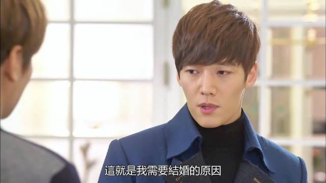 原来他们的初遇比记忆中更早，命运早就把两个人连在了一起…