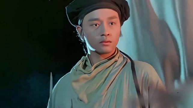 当年的倩女幽魂里面，无论男主角和女主角都是绝色倾城啊