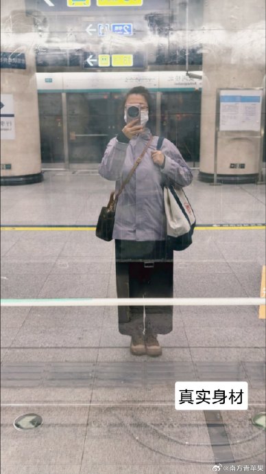 爱马仕Kelly-Ado双肩背包适合哪些场合背？