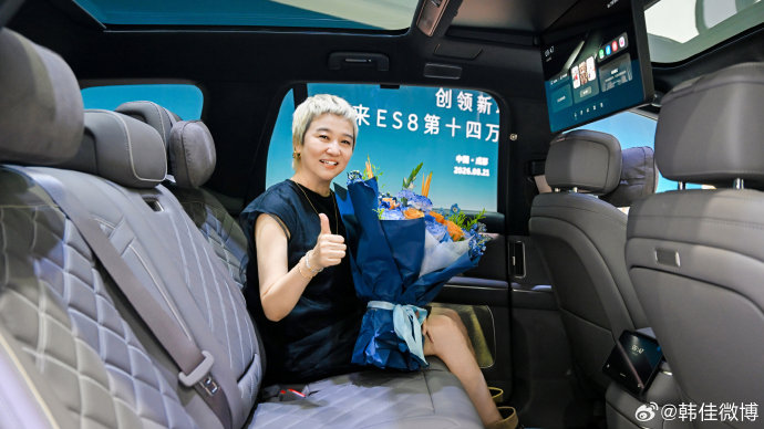 40万预算买车,问界M8和蔚来ES8谁更值? 40万预算买车,问界M8和蔚来ES8谁更值?