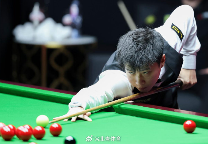 赵心童轰121分破百，距世界第一仅一步之遥