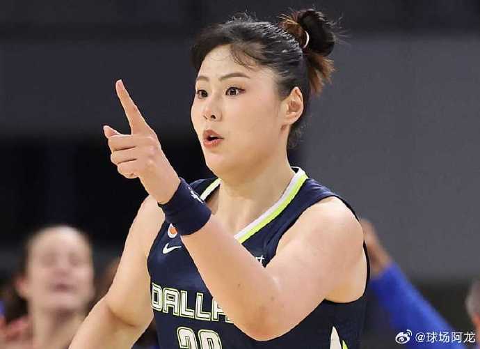 中国双塔闪耀！韩旭李月汝携手晋级WNBA季后赛八强