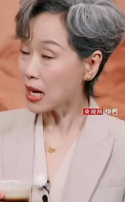 叶童直呼四川的酱油咖啡好喝！