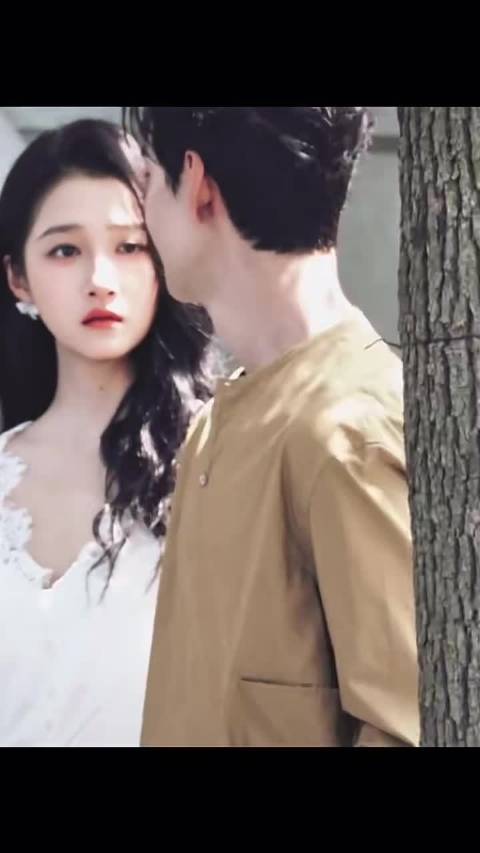 关晓彤状态转变，突显熟女角色驾驭力