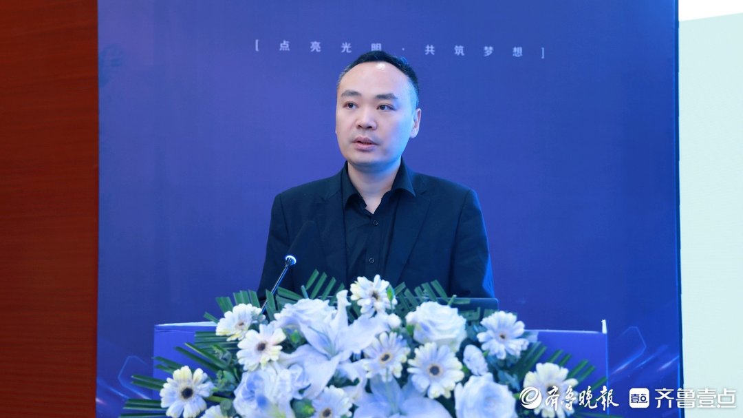 秋燥伤眼！菏泽华厦眼科菅东利院长支招：科学护眼守护清晰视界