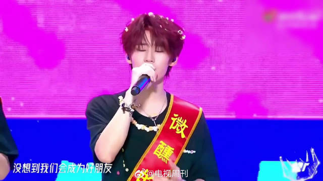 反复回看这段，密逃里的张真源学长，温柔鲜活，真的太美好了