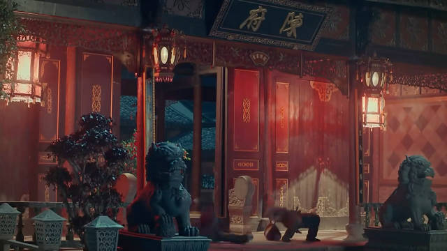 丫头府中找东西，二爷被徒弟陈皮所伤