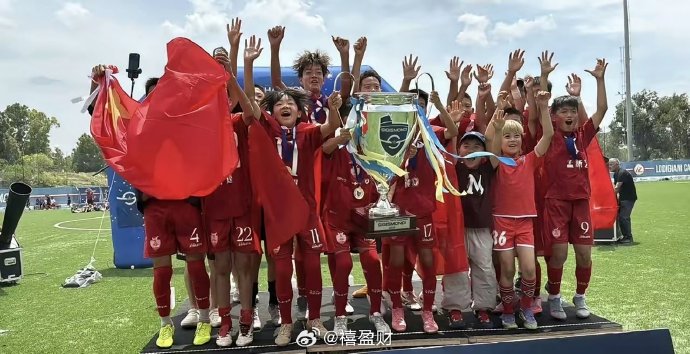 中国足球基层少年和非洲少年相比，差距在哪里？
