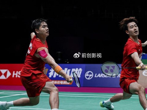 首夺世锦赛男双冠军！梁伟铿/王昶2-0世界第4，国羽打破7年冠军荒