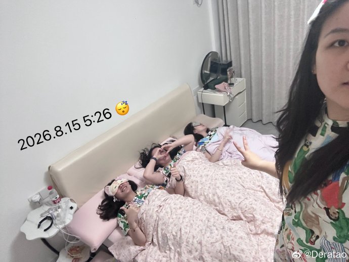 《天黑不睡觉》这首歌的歌词表达什么情感？