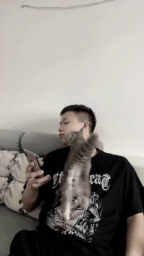 《小丑》
