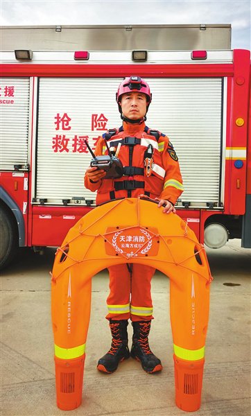 不只“炫”,更安百姓心 不只“炫”,更安百姓心