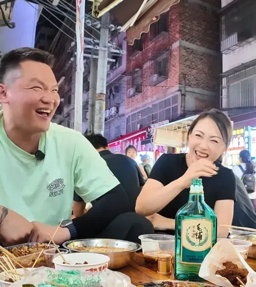 班长：朱芳雨是我上大学赚钱的工具 广东功勋外援曾撩我要QQ