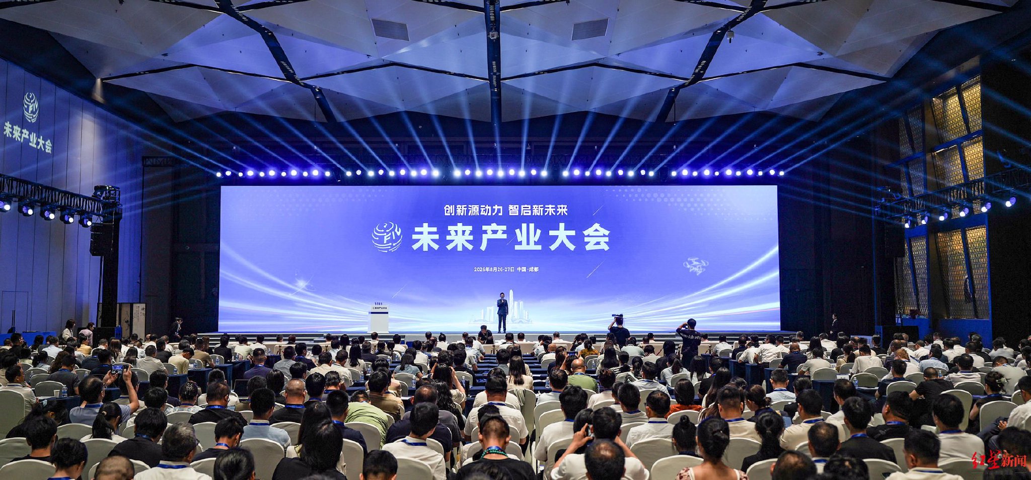 成都未来产业营收破500亿：人形机器人将进厂量产，脑机接口“有价可依”