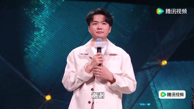周深分享收官感悟，脱口秀和朋友们治愈一夏