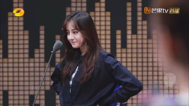 迪丽热巴《声临其境》流利英文配音冰雪奇缘