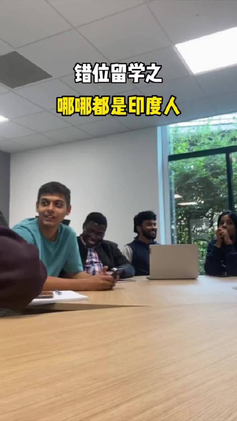 尼泊尔人斥印度造谣，吉隆口岸大楼损毁开展搜救