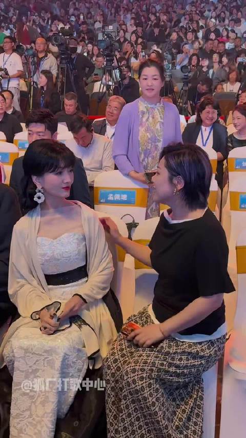 第21届长春电影节 媒体号合集 多看美女对眼睛好~！