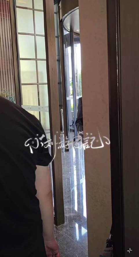 太有气质了刘耀文 刘总来了