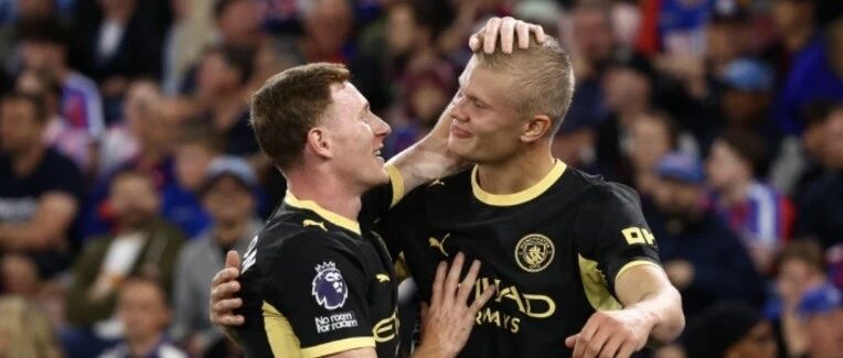 英超｜两连胜！曼城4-1水晶宫，谢尔基、哈兰德梅开二度，福登助攻双响