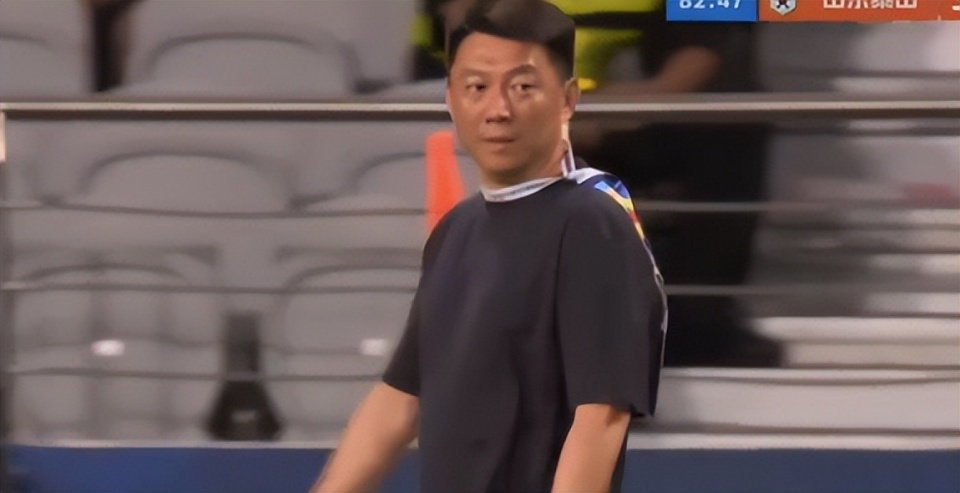 足协杯泰山vs海港首发浮现：343出击，买乌郎谢文能领衔进攻
