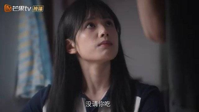 苗靖许愿过生日不想一个人，下秒陈异就出现了，太宠了吧