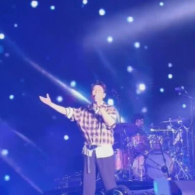 数万观众共赴金曲之约！超级音雄巨星LIVE演唱会石家庄站燃情开唱
