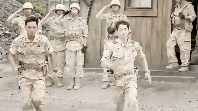 什么时候看这段才能忍住姨母笑！太阳的后裔