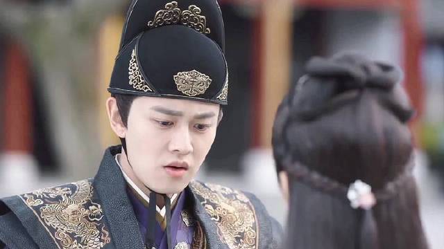 “陆绎声称不爱今夏，举世皆疑，唯今夏信之”