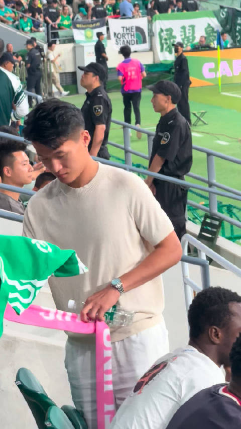 久违的林皇
