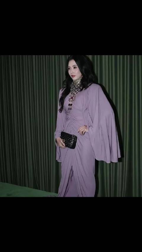 朋友直言张柏芝真人比镜头更美，差距太明显
