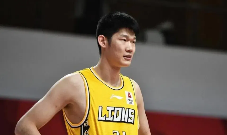拒绝退役！33岁郭艾伦正式表态，新赛季去向或已定，未来有望重回辽宁