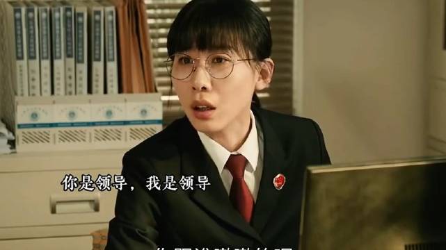 这俩活宝搭戏，就跟演小品是的